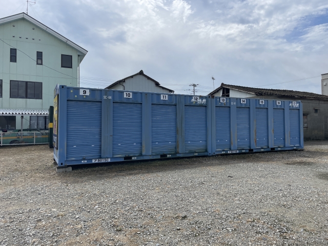 アドレストランクルーム小名浜愛宕町（福島県いわき市小名浜愛宕町）入口付近写真